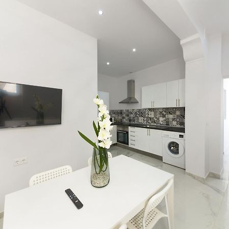 Apartamento Solano - Playa La Caleta Cádiz Exteriör bild